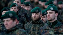 Németország 13 katonát küld Grönlandra