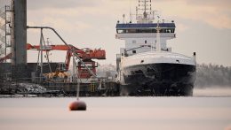 A finn hatóságok feltartóztatták azt a hajót ami megrongálta Helsinki és Tallinn közötti tenger alatti távközlési kábelt