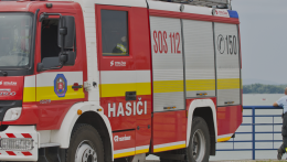 Képviselői vizsgálatot követel a belügyi tárca tűzoltóautó-beszerzése ügyében az SaS