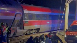 Tragikus vonatbaleset Spanyolországban