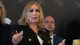 Zuzana Šubová, a Szlovákiai Kalózpárt politikusának házában intézkedett a rendőrség