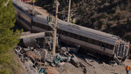 41-re emelkedett a spanyolországi vonatkatasztrófa áldozatainak száma