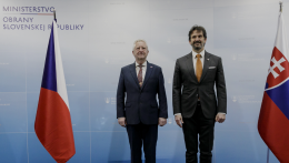 Robert Kaliňák és Jaromír Zůna a védelmi együttműködés és önellátás erősítését hangsúlyozták