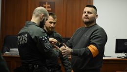 Bombic-ügy: a bíró nem zárta ki a sajtót a tárgyalásról