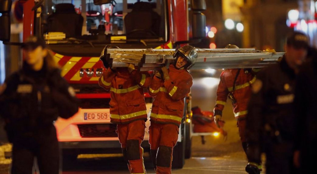 Tűz ütött ki egy luxushotelben a francia Alpokban, 83 vendéget evakuáltak