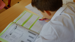 A szlovák oktatási minisztérium a tantervi reformhoz kapcsolódva új, kritériumalapú tesztelést vezet be az alapiskolákban