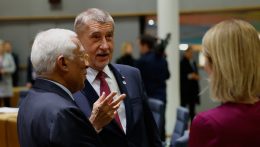 Túlélte a bizalmatlansági szavazást Andrej Babiš cseh miniszterelnök kormánya