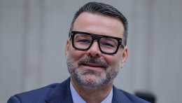 Peter Kalivodát választották az európai ügyekért felelős parlamenti bizottság elnökévé