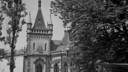 A vagyonokat elkobozták, a valódi háborús bűnösöket futni hagyták