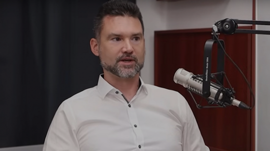 Asztalnál vagy étlapon? Európa esélyei az erőszakos politika korszakában