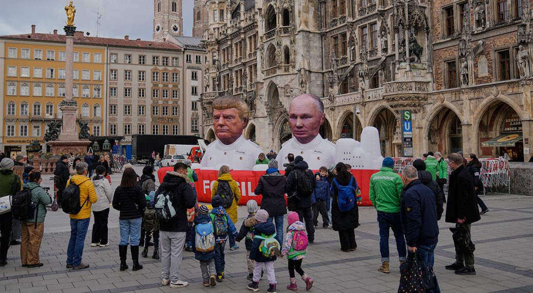 Münchenben mintegy kétszázezer ember vonult utcára szombaton