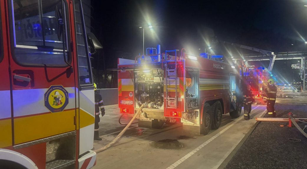 Félmillió eurós kárt okozott a párkányi ipari tűz