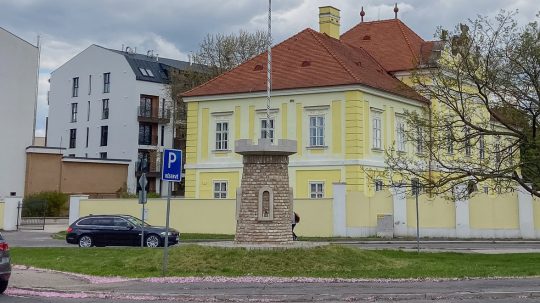 Felmentették a dunaszerdahelyi emlékmű ügyének vádlottjait
