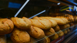 Csökken a hazai élelmiszerek aránya, de erre csak életképtelen felvetésekkel reagál a tárca