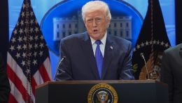 Trump vámjait a saját bírái is elkaszálták