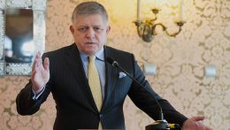 Fico támogatjuk Ukrajna uniós csatlakozását ha az minden feltételt teljesít