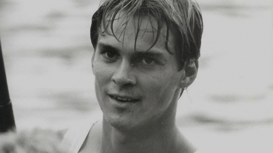 „Ezt a sikert életed végéig hordod a nyakadon” – 60 éves lett a komáromi kajakos legenda