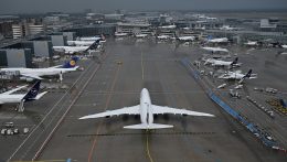 Felfüggesztette több közel-keleti járatát a Lufthansa
