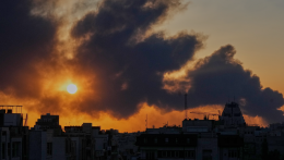 Izrael és Irán tovább támadta egymást éjszaka