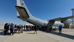 Újabb járatok indulnak a Közel-keleten rekedt állampolgárokért