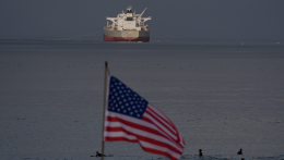 Az iráni Forradalmi Gárda állítása szerint megtámadtak egy amerikai tartályhajót