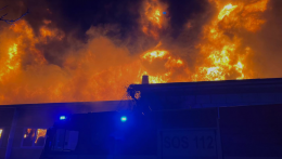 Eloltották a morvaszentjánosi konzervgyárban keletkezett tüzet; a tűz okát vizsgálják