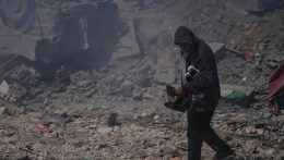 Az USA fegyveres ereje vizsgálja egy iráni leányiskola elleni sok áldozatot követelő légicsapást