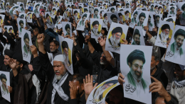 Modzstaba Hámenei felszólított az amerikai támaszpontok bezárására a régióban