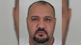 Öt év börtönre ítéltek egy szlovák állampolgárt Nagy-Britanniában illegális lőszergyártás miatt