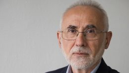 Válaszút előtt Magyarország