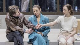 Bodó Viktor Hedda Gabler-rendezése a prágai Nemzeti Színházban