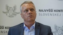 A Számvevőszék szerint egyre nagyobb támadások érik az állami intézmények függetlenségét