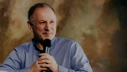 Gyerekről gondoskodni férfias dolog