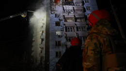 Orosz légitámadások Ukrajna-szerte: halálos áldozatok Poltava és Zaporizzsja régiókban