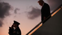 Meddig megy el Trump Iránban?