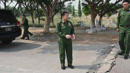 A puccs vezetője lett Mianmar elnöke