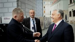 Az oroszok kedvéért összedolgozik a magyar és a szlovák diplomácia?