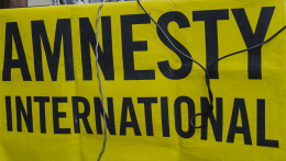 Globális emberjogi válságra figyelmeztet az Amnesty International