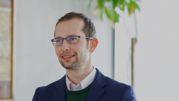 Földink, aki az élő gépezetek világát kutatja Japánban 