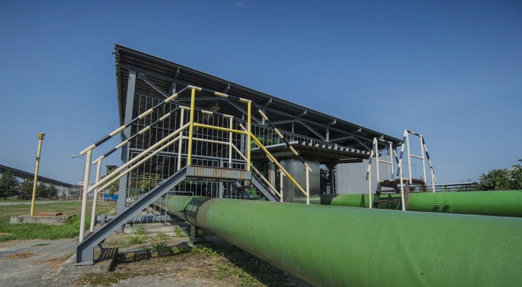 Közel három hónap után újra folyik az orosz olaj Szlovákiába