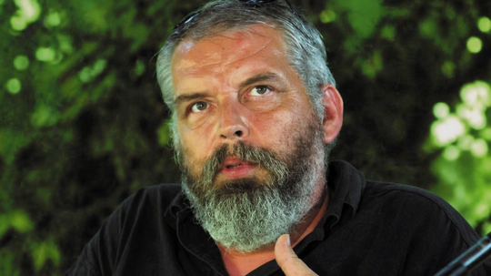 „Kinyílni a világnak” – húsz éve hunyt el Tököly Gábor