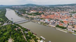 Rövid időre lezárták a pozsonyi rakpartot egy gyanús tárgy miatt