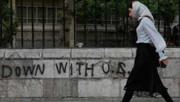 Irán az internetkorlátozást a háborús helyzettel indokolta