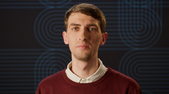 „A néző szemével fedezem fel a nyersanyagot”