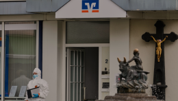Németország: Túszdráma zajlik egy sinzigi bankban