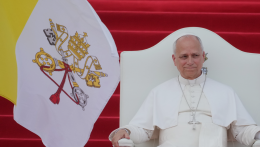Egy éve XIV. Leó a pápa – folytatja Ferenc örökségét, de a maga módján