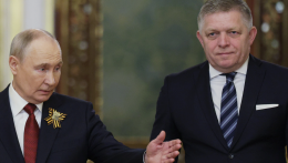 Robert Fico a Kremlben találkozott az orosz elnökkel