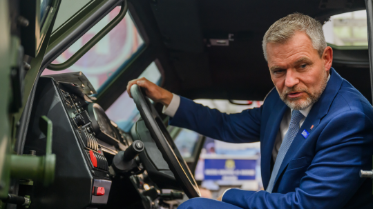 Peter Pellegrini: Szlovákia a NATO egyik kulcsfontosságú lőszergyártójává vált