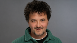 Elhunyt Scherer Péter