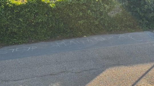 Magyarellenes feliratok jelentek meg Gútán